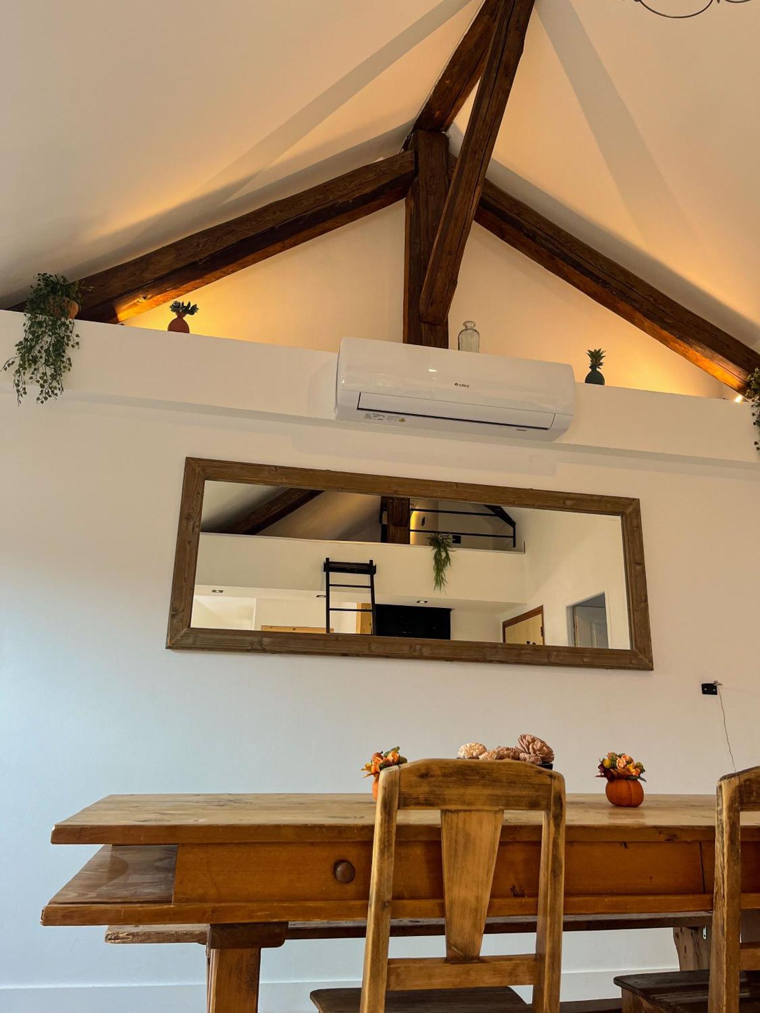 Apartmán Cocon Sous Les Toits Albertville Exteriér fotografie