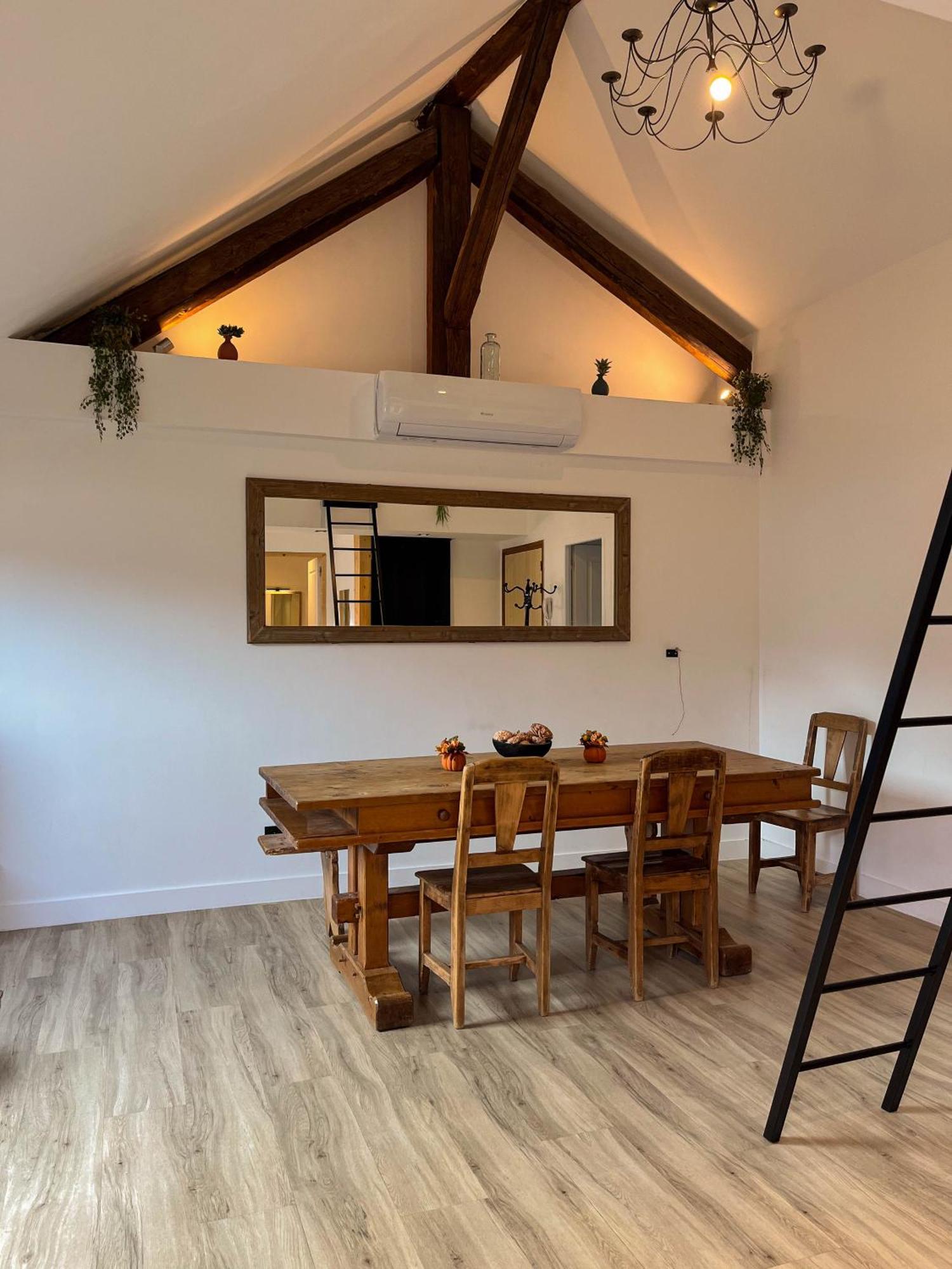 Apartmán Cocon Sous Les Toits Albertville Exteriér fotografie